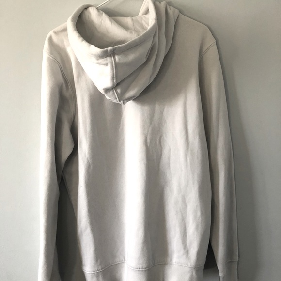 ✨FILA HOODIE - Picture 3 of 5